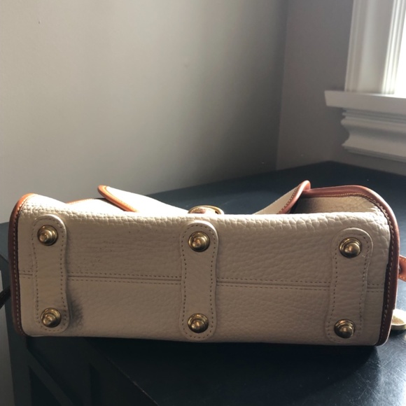 Dooney & Bourke "All Weather Leather" vintage bag - Picture 10 of 15